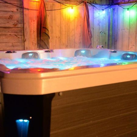 Roulotte Gites O Bien-Etre Massage Spa Sejour Bien-Etre En Hebergement Insolite Roulotte Karantez Ou En Gites Melon Ou Yock A 800 M Des Plages Maison D'Hote Drogou Порсподе Екстериор снимка
