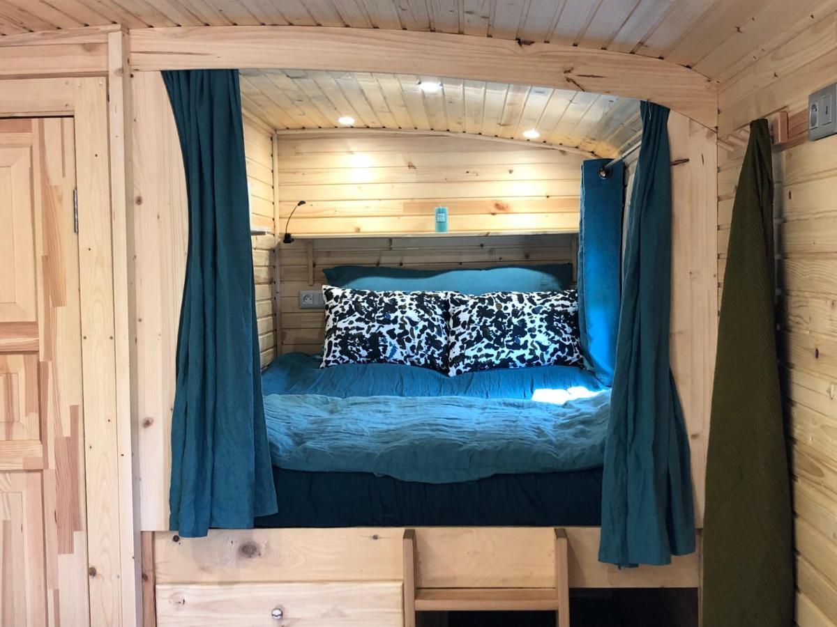 Roulotte Gites O Bien-Etre Massage Spa Sejour Bien-Etre En Hebergement Insolite Roulotte Karantez Ou En Gites Melon Ou Yock A 800 M Des Plages Maison D'Hote Drogou Порсподе Екстериор снимка