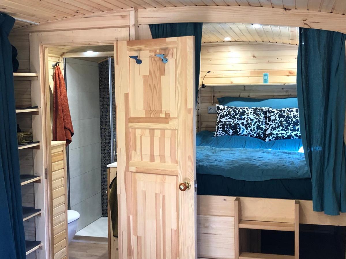 Roulotte Gites O Bien-Etre Massage Spa Sejour Bien-Etre En Hebergement Insolite Roulotte Karantez Ou En Gites Melon Ou Yock A 800 M Des Plages Maison D'Hote Drogou Порсподе Екстериор снимка