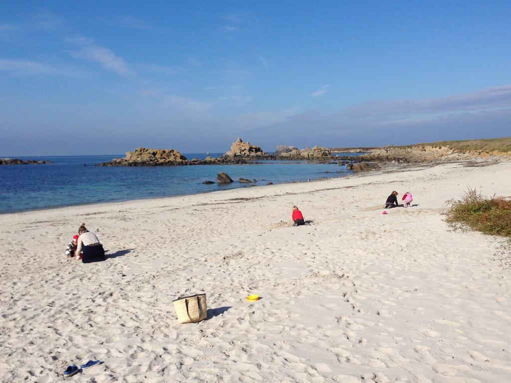 Roulotte Gites O Bien-Etre Massage Spa Sejour Bien-Etre En Hebergement Insolite Roulotte Karantez Ou En Gites Melon Ou Yock A 800 M Des Plages Maison D'Hote Drogou Порсподе Стая снимка